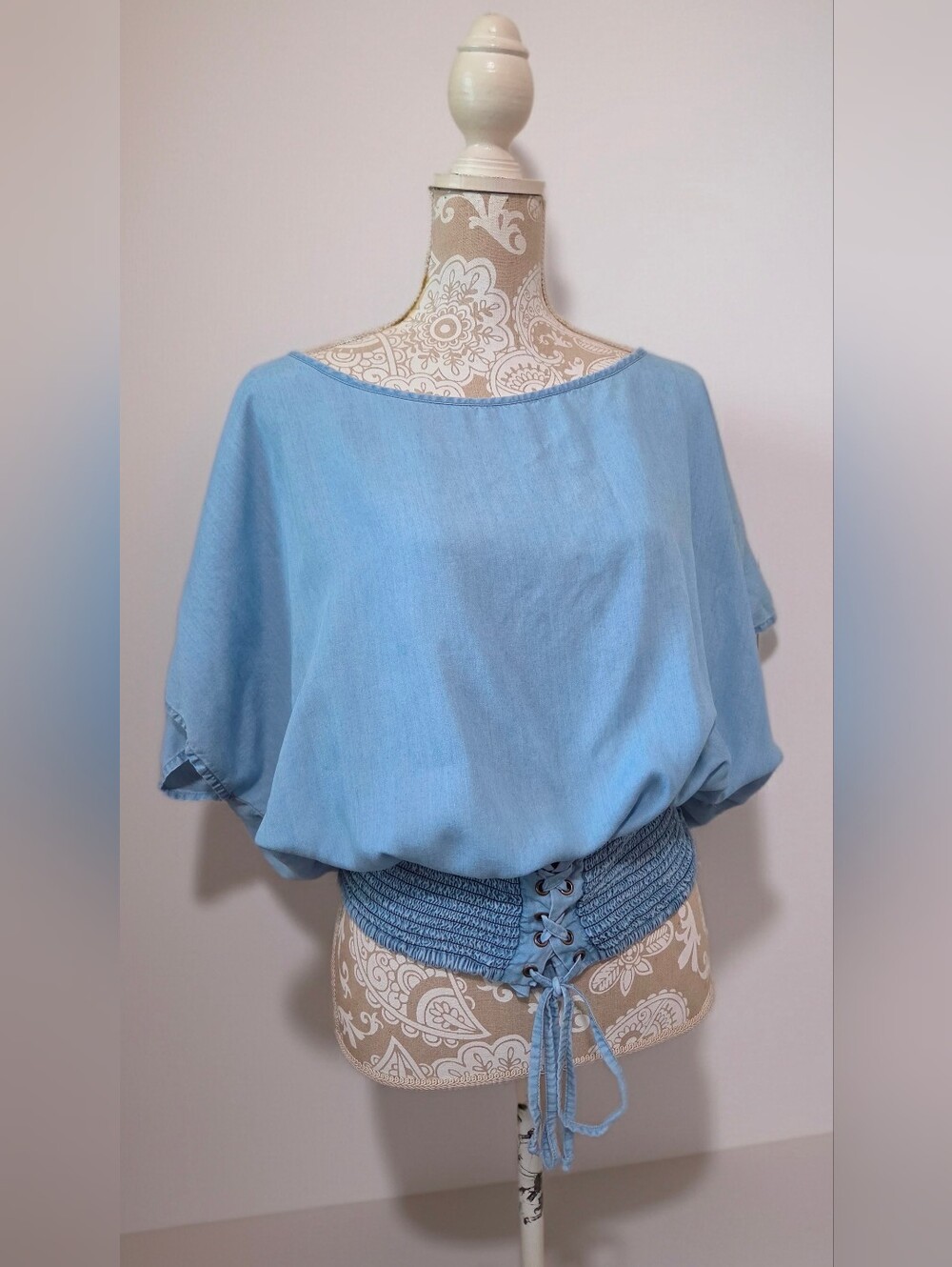 Venus Light Wash Chambray Cropped Dolman Sleeve Blouse Size XL